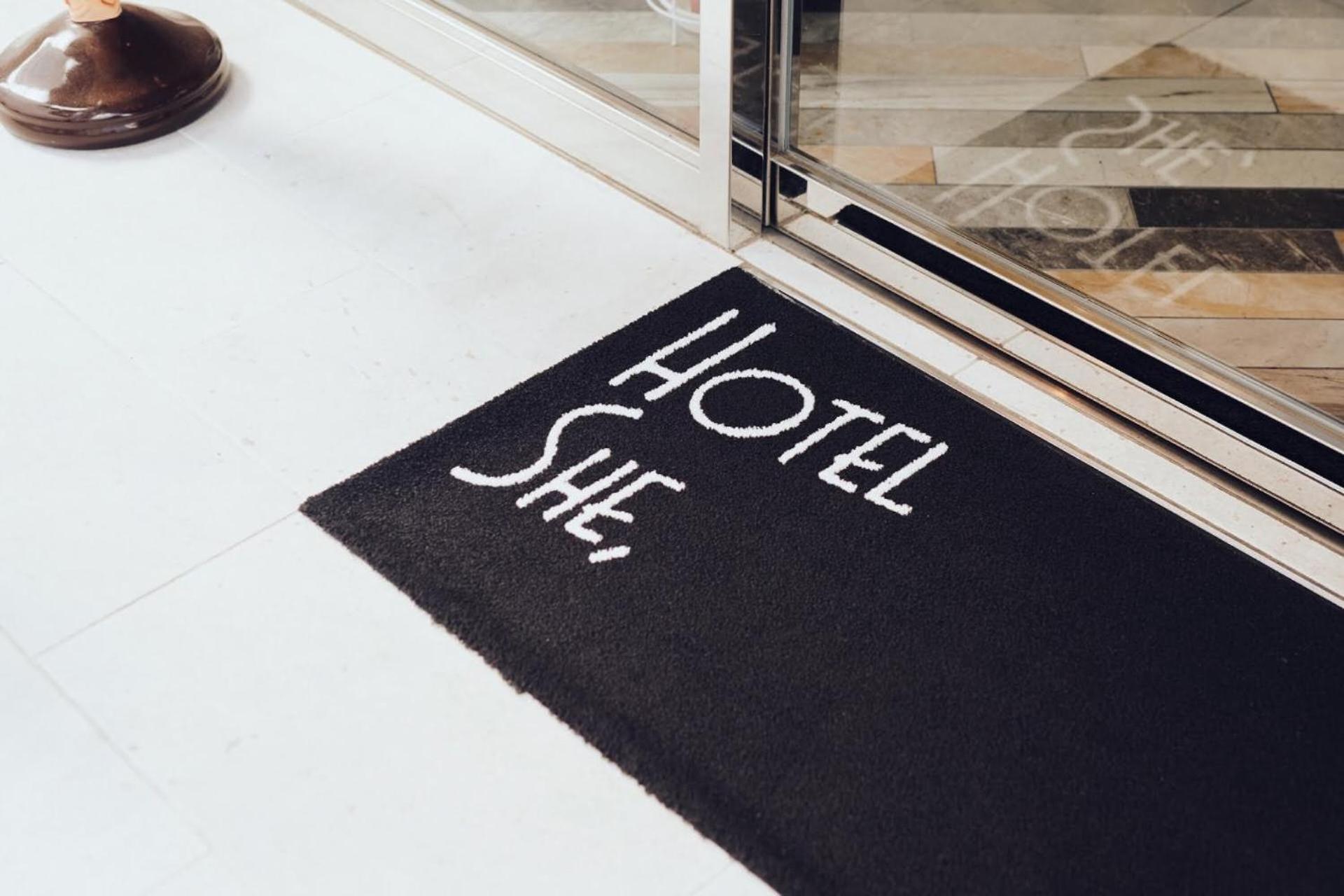 Hotel She, Киото Экстерьер фото