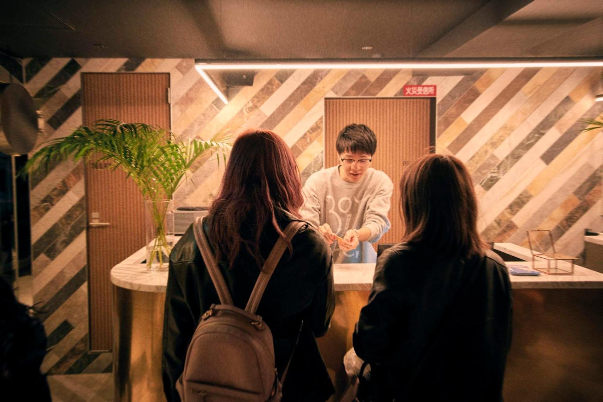 Hotel She, Киото Экстерьер фото